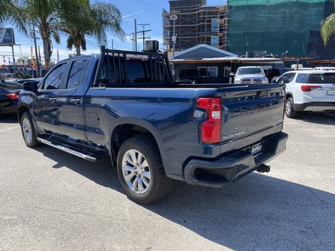 Used 2019 Chevrolet Silverado 1500 Custom w/ Custom Value Package image 8