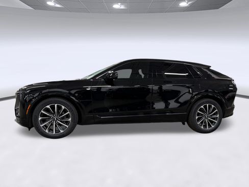 Certified 2024 Cadillac Lyriq Sport w/ LPO, Floor Liner Package AWD/4WD image 2