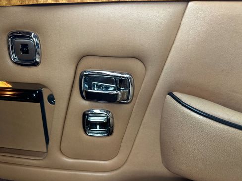 Used 1986 Rolls-Royce Corniche image 16