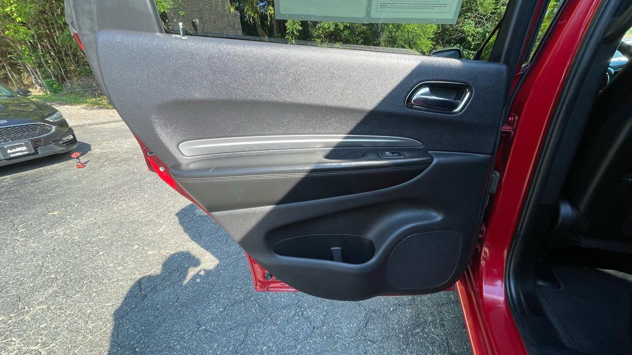 Used 2018 Dodge Durango GT w/ Premium Group AWD/4WD image 18