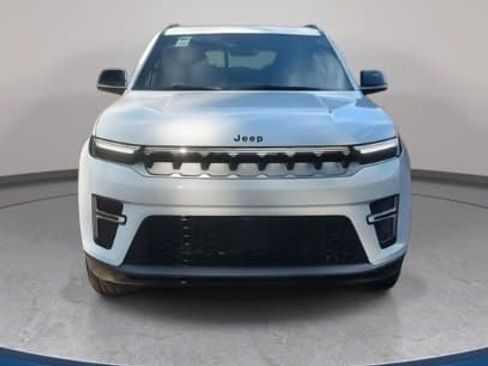 New 2026 Jeep Grand Wagoneer L 4WD w/ Premium Group I image 2