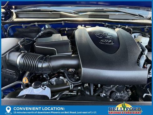Used 2023 Toyota Tacoma Limited image 31