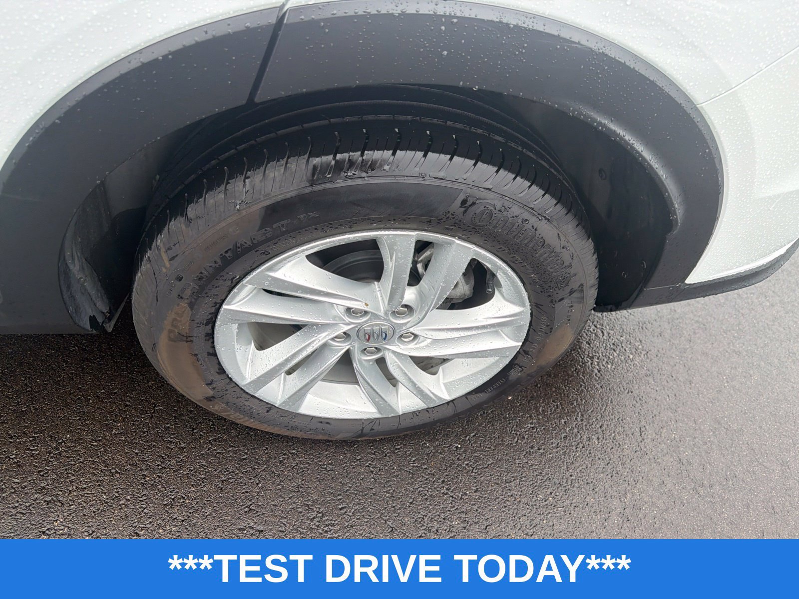 Used 2024 Buick Envista Preferred w/ Convenience II Package FWD image 12