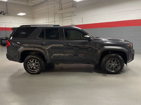 Certified 2025 Toyota 4Runner SR5 image 11