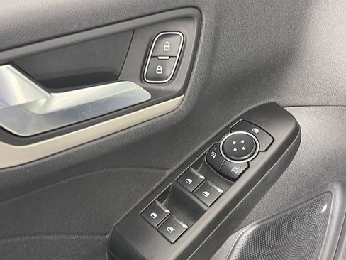 Used 2022 Ford Escape SEL w/ Class II Trailer Tow Package image 25