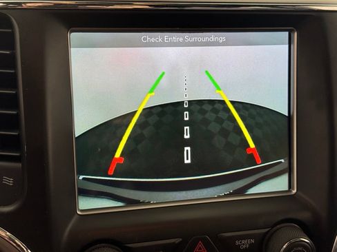 Used 2018 Jeep Grand Cherokee Limited AWD/4WD image 32