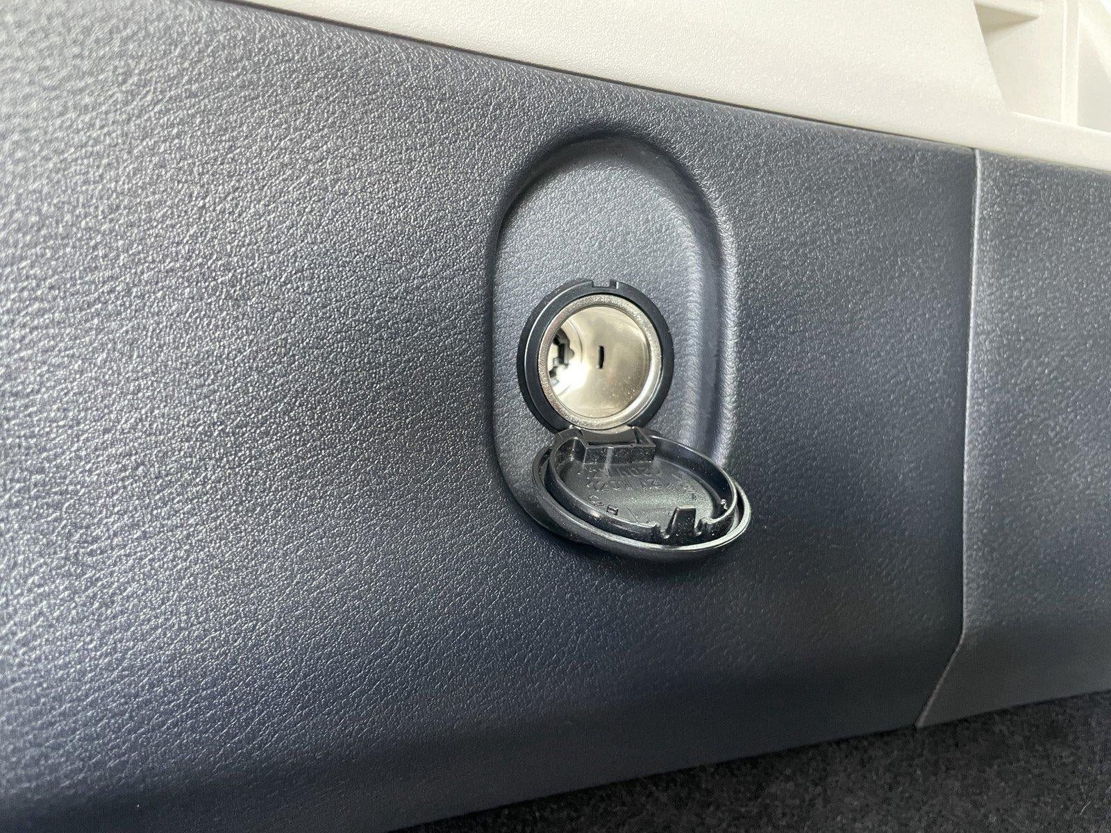 Used 2021 Nissan Rogue S FWD image 41
