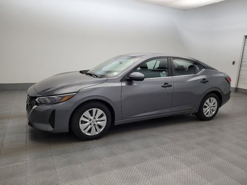 Used 2024 Nissan Sentra S FWD image 2
