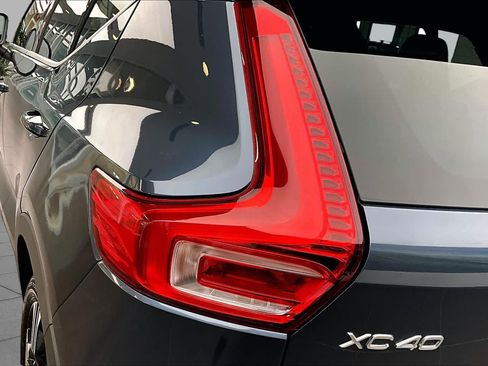 Used 2020 Volvo XC40 T5 Inscription AWD/4WD image 28
