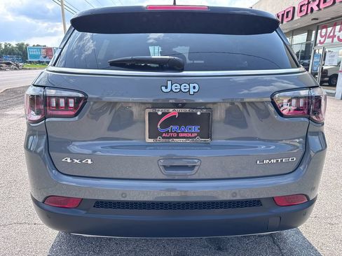 Used 2023 Jeep Compass Limited AWD/4WD image 39