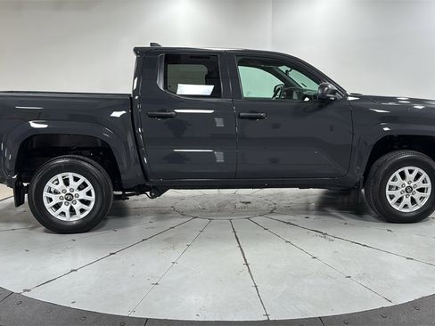 Certified 2024 Toyota Tacoma SR image 6