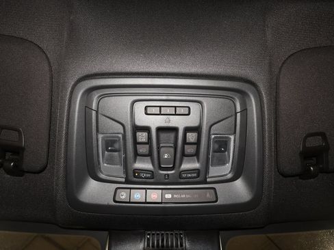 Used 2025 GMC Sierra 2500 AT4 w/ AT4 Premium Plus Package AWD/4WD image 35