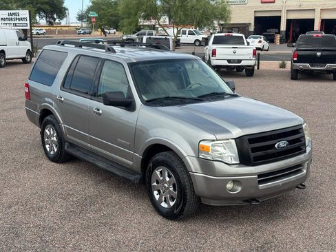 Used 2008 Ford Expedition XLT AWD/4WD image 22