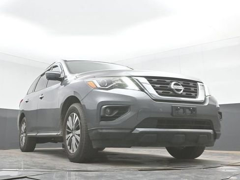 Used 2019 Nissan Pathfinder SL FWD image 29