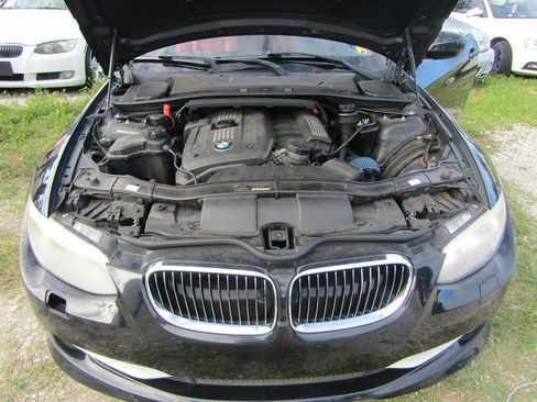 Used 2012 BMW 328i Convertible image 13