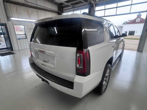 Used 2016 GMC Yukon SLE w/ Convenience Package AWD/4WD image 7