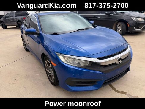 Used 2018 Honda Civic EX image 5