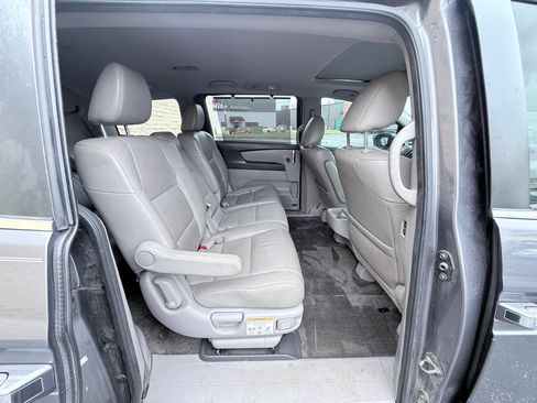 Used 2014 Honda Odyssey EX-L image 12