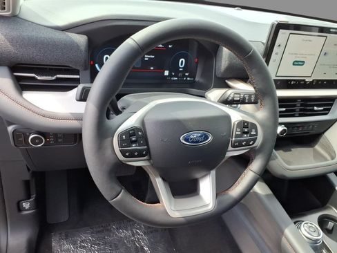New 2026 Ford Explorer Active w/ Active Comfort Package AWD/4WD image 22