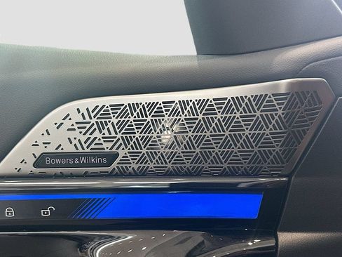 New 2027 BMW M5 AWD/4WD image 16
