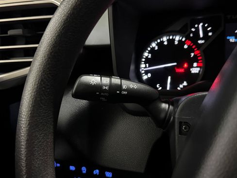Used 2022 Toyota Tundra SR5 AWD/4WD image 24