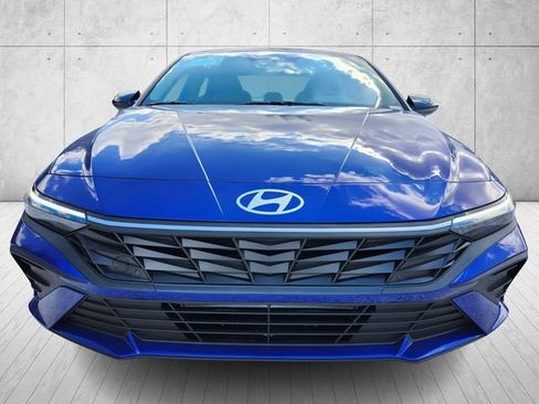 Certified 2026 Hyundai Elantra Sport FWD image 6