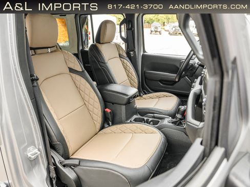 Used 2021 Jeep Wrangler Unlimited Sport image 60