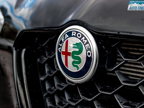 Used 2021 Alfa Romeo Giulia Ti Sport image 28
