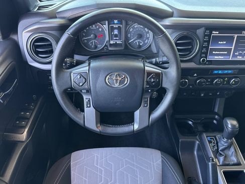 Certified 2023 Toyota Tacoma TRD Off-Road w/ Technology Package AWD/4WD image 29