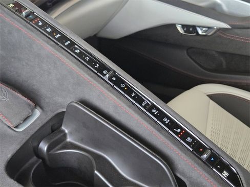 Used 2023 Chevrolet Corvette Stingray image 27