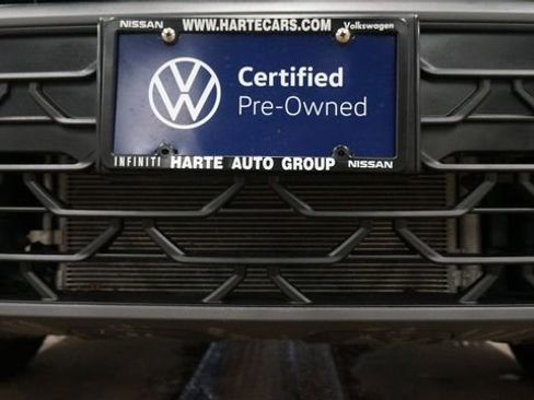 Certified 2025 Volkswagen Taos SE image 74