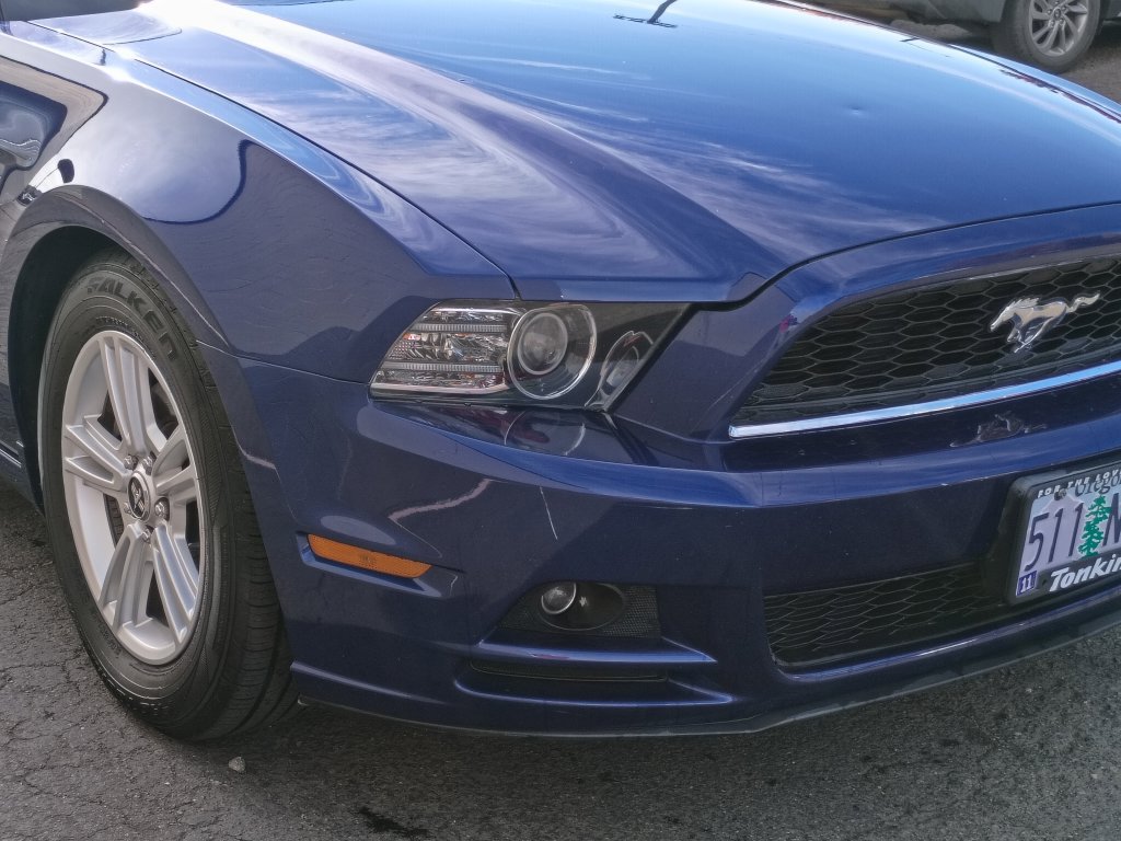 Used 2013 Ford Mustang Convertible RWD image 12