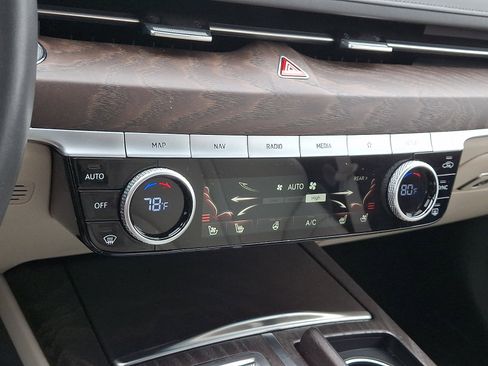 Used 2022 Genesis G80 2.5T w/ Prestige Package image 16