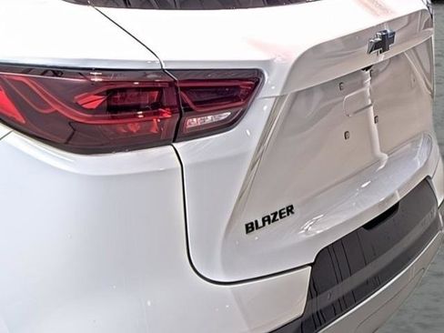 New 2026 Chevrolet Blazer LT w/ Midnight/Sport Edition image 10