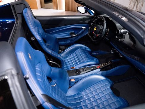 Used 2022 Ferrari F8 Tributo RWD image 7