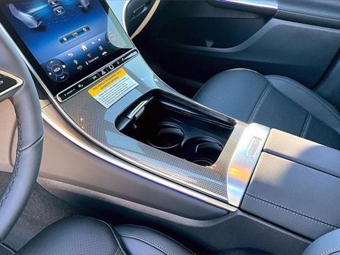 New 2026 Mercedes-Benz GLC 300 4MATIC image 7