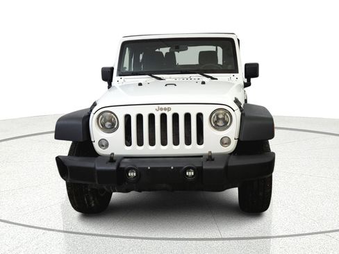 Used 2014 Jeep Wrangler Sport AWD/4WD image 2