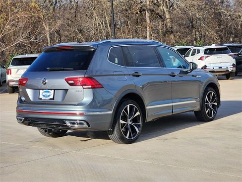 Used 2022 Volkswagen Tiguan SEL R-Line image 7