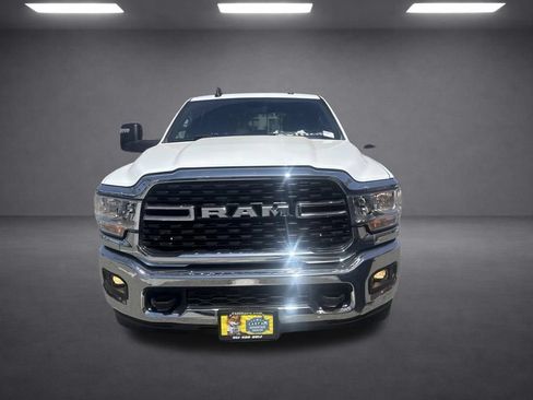 Used 2024 RAM 2500 Big Horn AWD/4WD image 5