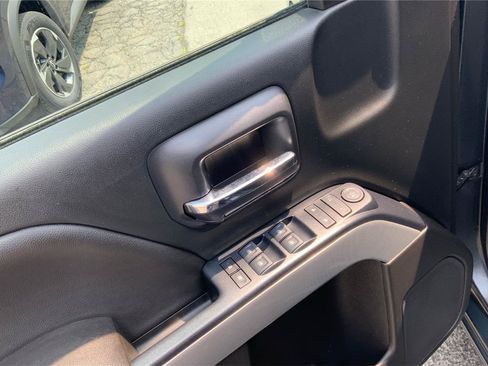 Used 2017 Chevrolet Silverado 1500 LT w/ All Star Edition AWD/4WD image 21