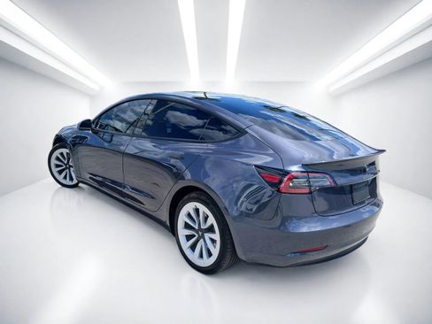 Used 2023 Tesla Model 3 Standard Range RWD image 4