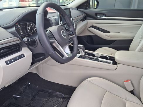 Certified 2022 Nissan Altima 2.5 SL image 9