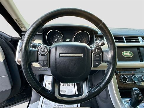 Used 2016 Land Rover Range Rover Sport HSE image 12