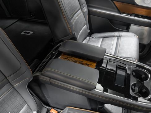 Used 2022 Lincoln Navigator Black Label image 54