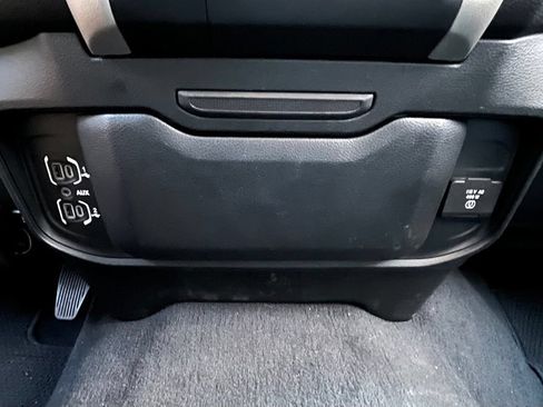 Used 2019 RAM 2500 Laramie AWD/4WD image 24
