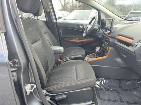 Used 2021 Ford EcoSport SE w/ SE Appearance Package image 18