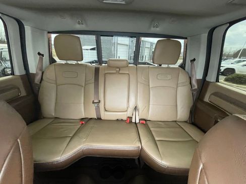 Used 2023 RAM 2500 Limited image 25