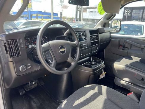 Used 2024 Chevrolet Express 2500 w/ Driver Convenience Package RWD image 16