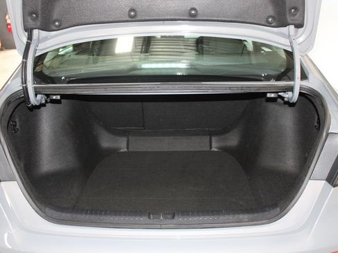 Used 2025 Honda Accord SE image 27