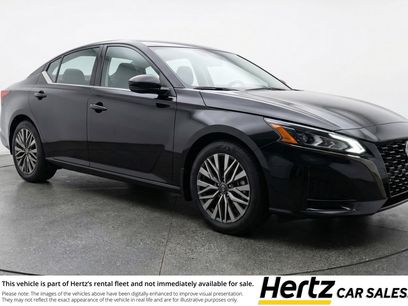 Used 2025 Nissan Altima 2.5 SV